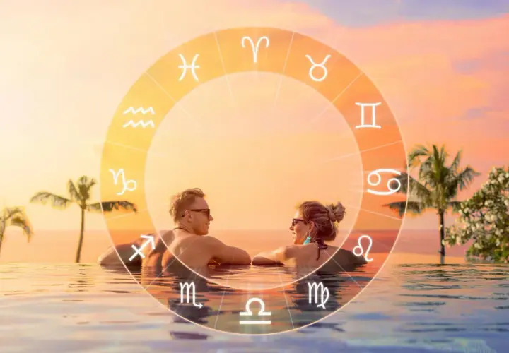 Para w basenie, otoczona znakami zodiaku. Mężczyzna i kobieta patrzą na siebie, a nad nimi koło zodiaku, gdzie widnieje symbol Ryb.